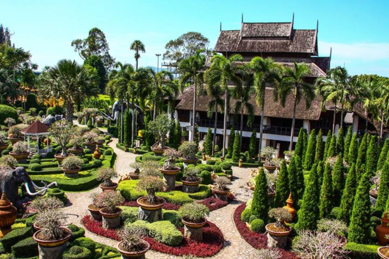 Jomtien Plaza Residence Pattaya : Nong Nooch Gargen